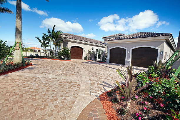 Best Professional Driveway Pavers  in Eudora, KS